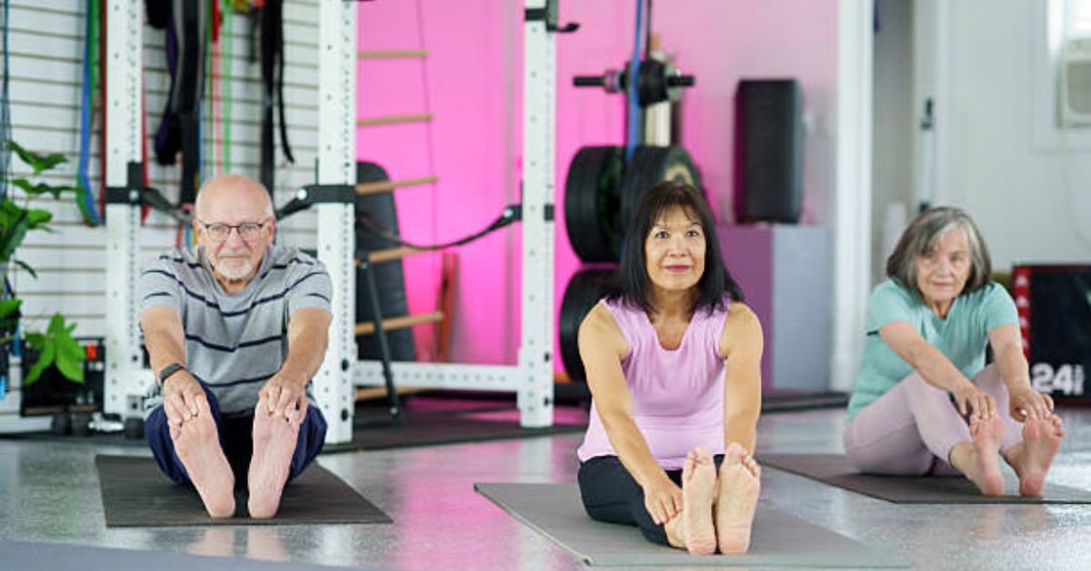 3-week progressive home fitness program - athlete performing bodyweight exercises indoors